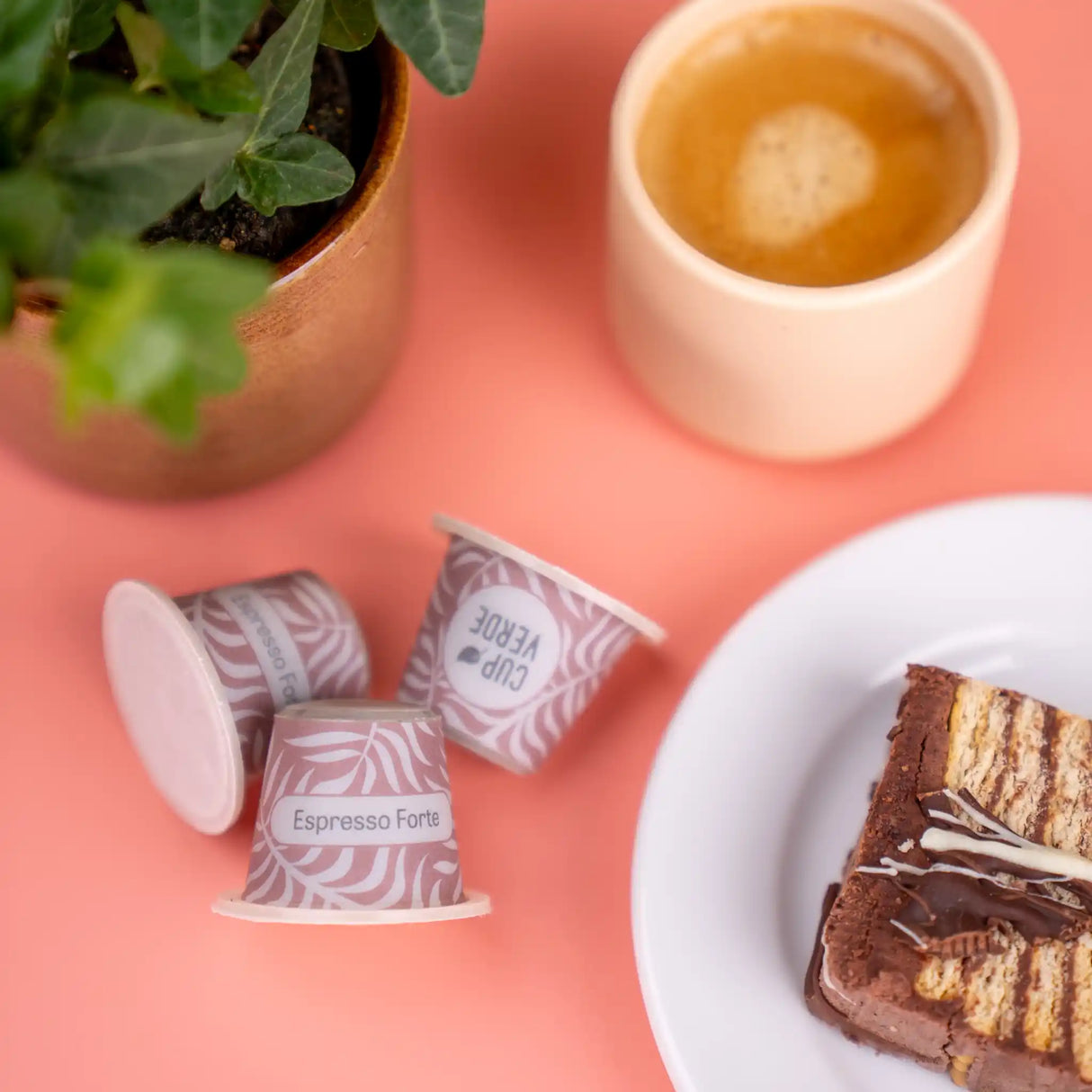 Espresso-Forte-Kuchen-Cup-Verde